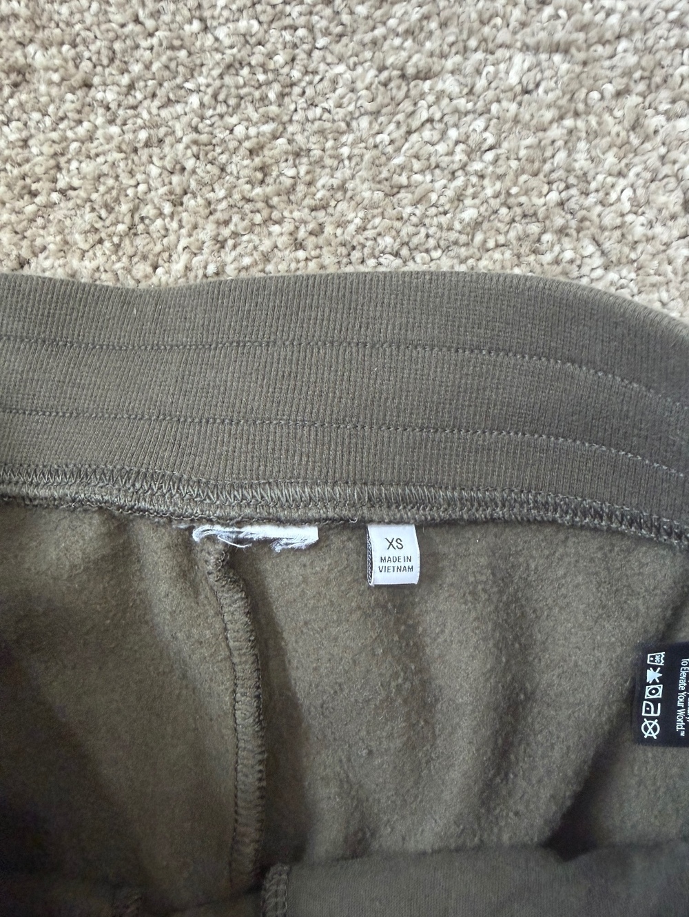Aritzia Olive Green Cozy Sweatfleece Boyfriend Wide Leg Sweatpant Size XS - Picture 5 of 6